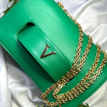 Bolsa con Cadena Verde