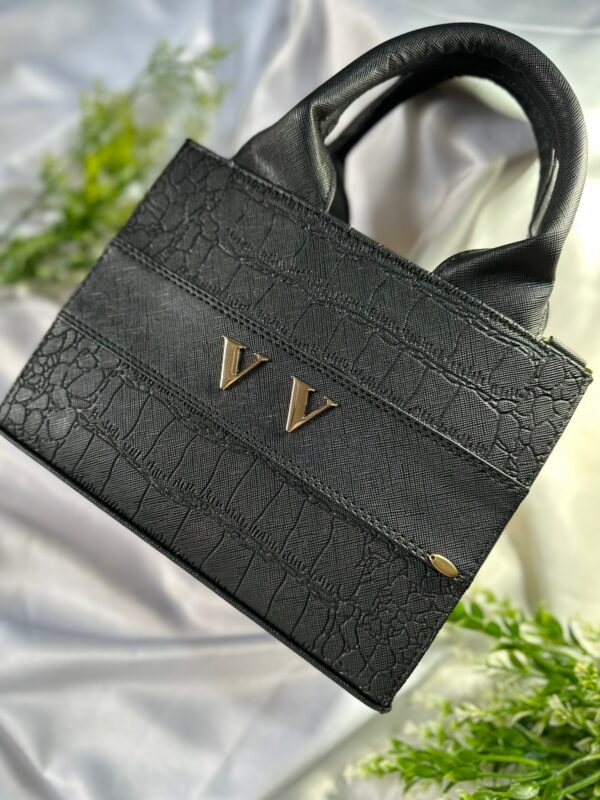 Vivol Petite Negro